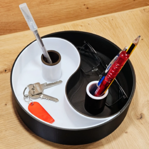 Yin-Yang Organizer